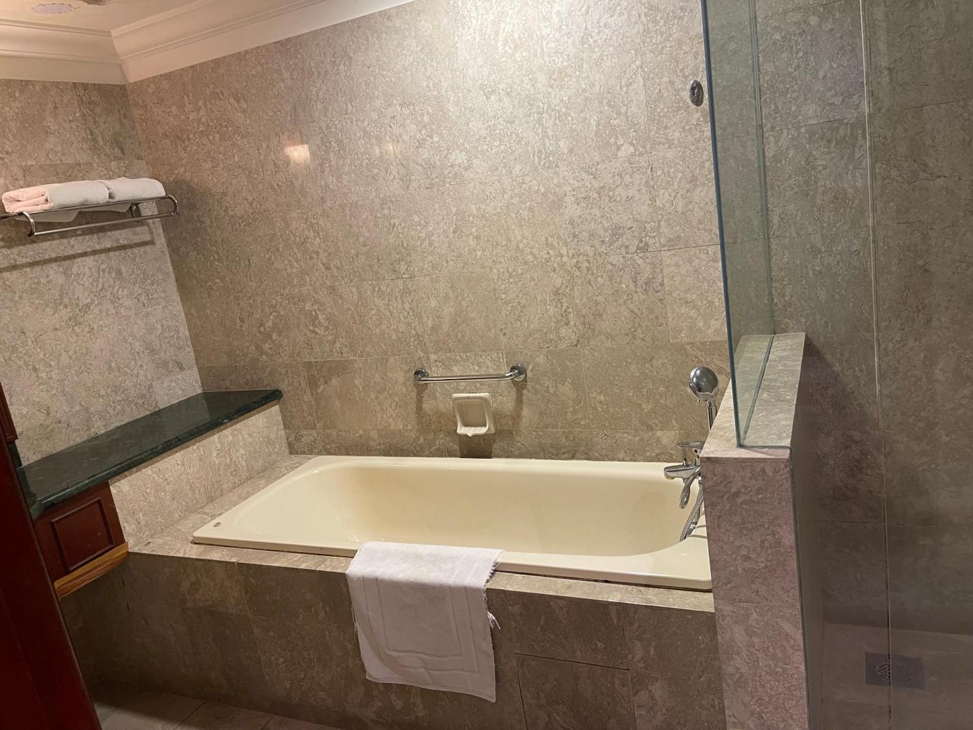 Apartemen New Empire At Times Square Kl Kuala Lumpur