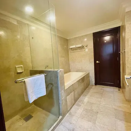 New Empire Suites At Times Square Kl Kuala Lumpur Bagian luar foto